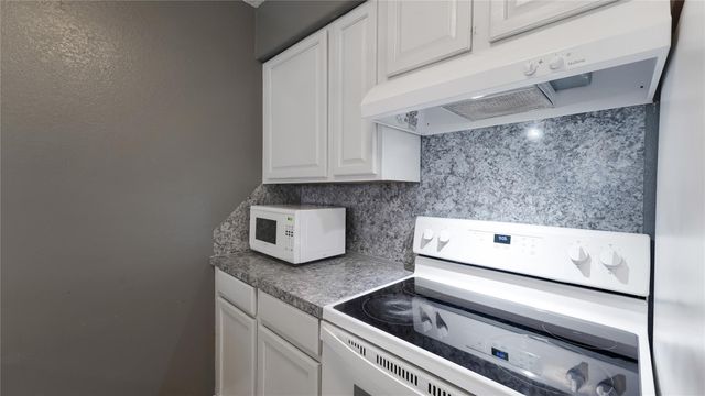 12500 Melville Drive 217B, Montgomery, TX 77356