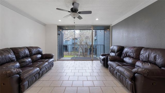 12500 Melville Drive 217B, Montgomery, TX 77356