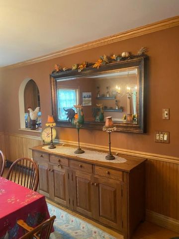 75 Adams School Road, Grand Isle, VT 05458
