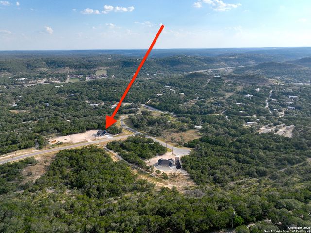 508 Sendera Valley, Canyon Lake, TX 78133