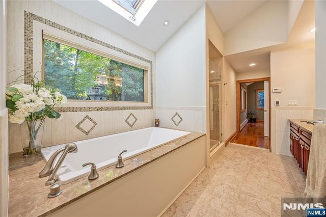 89 Norman Drive, Ramsey, NJ 07446