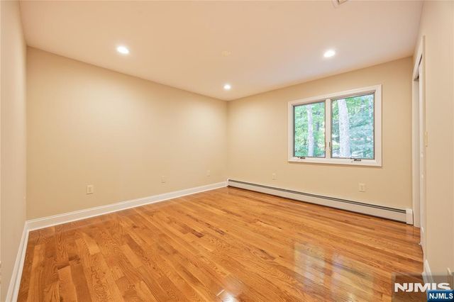 89 Norman Drive, Ramsey, NJ 07446