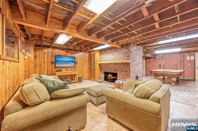 89 Norman Drive, Ramsey, NJ 07446