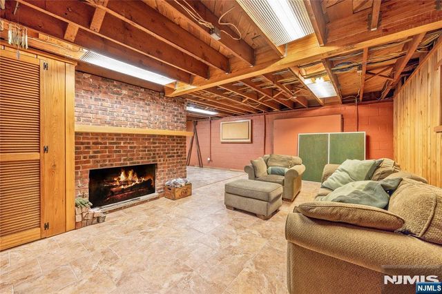 89 Norman Drive, Ramsey, NJ 07446