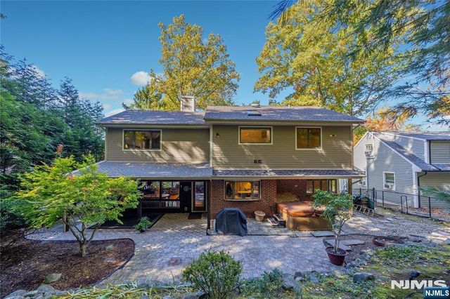 89 Norman Drive, Ramsey, NJ 07446