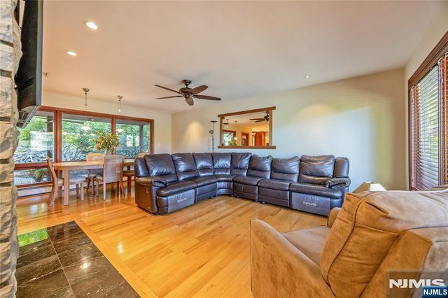 89 Norman Drive, Ramsey, NJ 07446