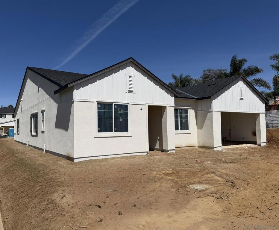 1720 California St., Oceanside, CA 92054