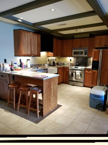 2035 N US-31 N, East Bay Twp, MI 49686