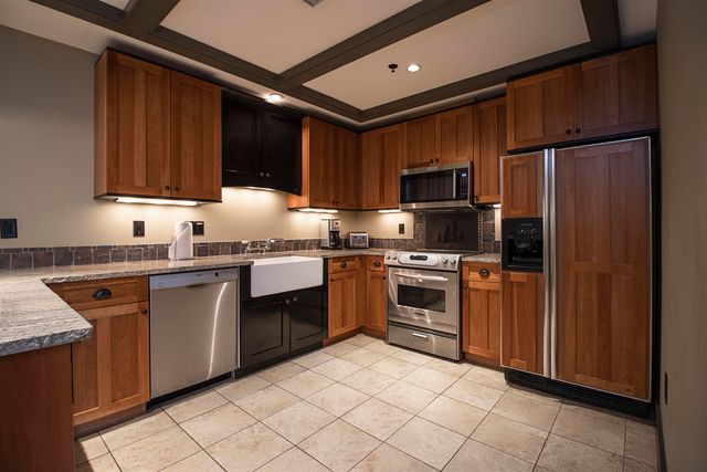 2035 N US-31 N, East Bay Twp, MI 49686