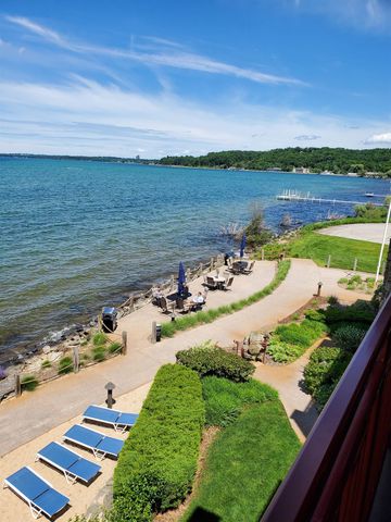 2035 N US-31 N, East Bay Twp, MI 49686