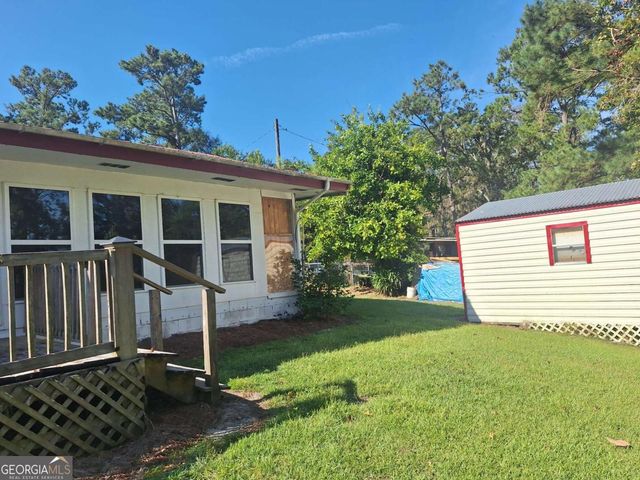 163 High Bluff Road, Baxley, GA 31513