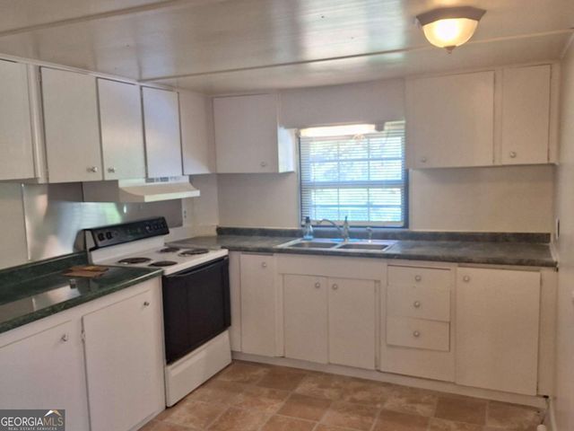 163 High Bluff Road, Baxley, GA 31513