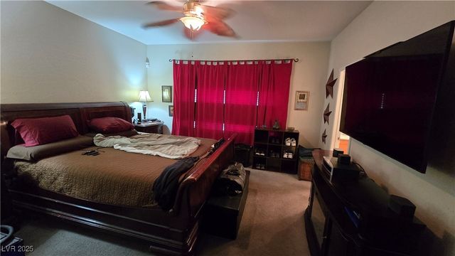 8824 Martin Downs Place, Las Vegas, NV 89131