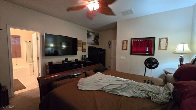 8824 Martin Downs Place, Las Vegas, NV 89131