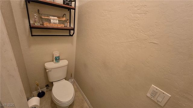 8824 Martin Downs Place, Las Vegas, NV 89131