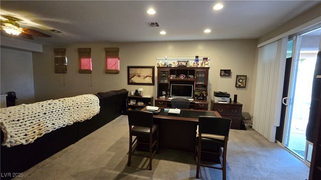 8824 Martin Downs Place, Las Vegas, NV 89131