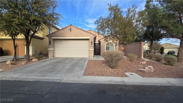 8824 Martin Downs Place, Las Vegas, NV 89131