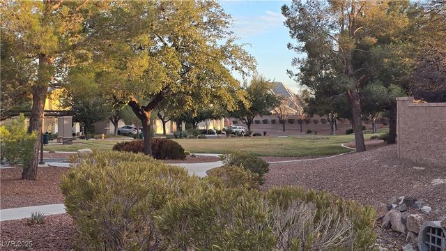 8824 Martin Downs Place, Las Vegas, NV 89131