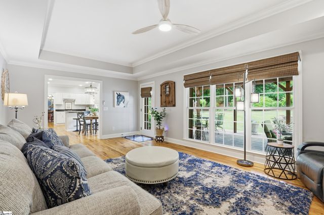 420 S Oakley Lane, Spartanburg, SC 29301