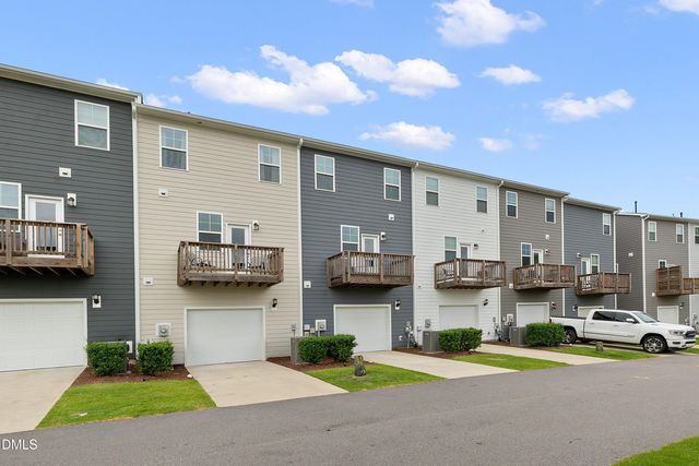 6638 Perry Creek Road, Raleigh, NC 27616