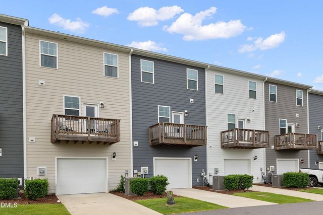 6638 Perry Creek Road, Raleigh, NC 27616