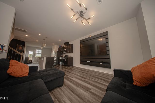6638 Perry Creek Road, Raleigh, NC 27616