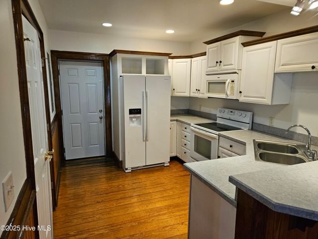 312 Marsh Street F, Beaufort, NC 28516