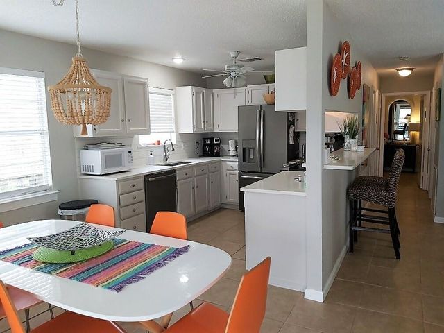 4123 Hardin Drive, Galveston, TX 77554