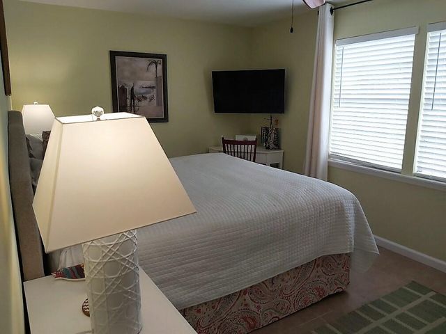 4123 Hardin Drive, Galveston, TX 77554