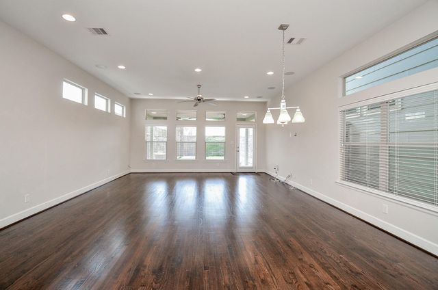 814 W 26th Street A, Houston, TX 77008