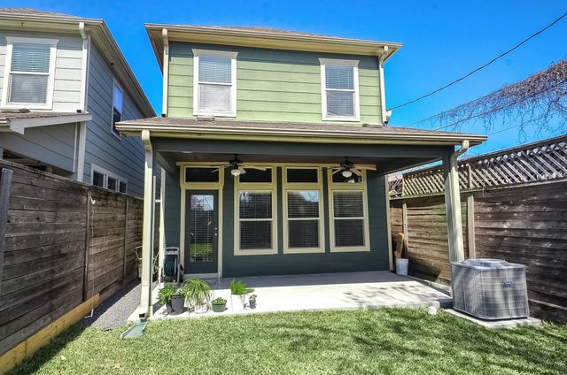 814 W 26th Street A, Houston, TX 77008