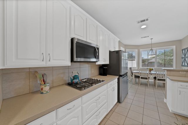 111 Honeysuckle Drive, Justin, TX 76247