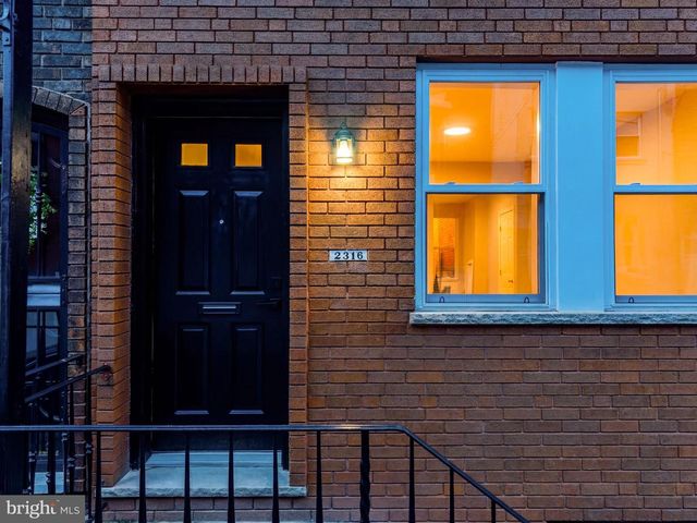 2316 S ALDER ST, Philadelphia, PA 19148