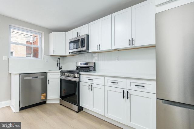 2316 S ALDER ST, Philadelphia, PA 19148