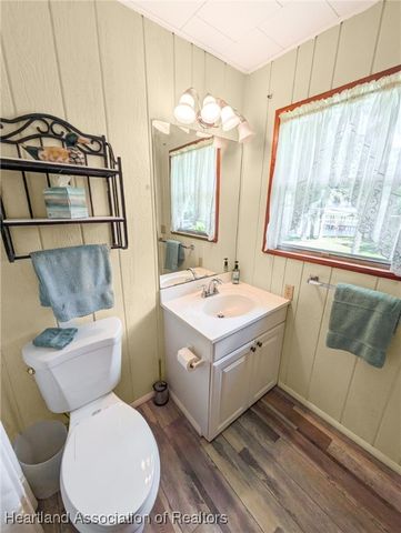 2204 Oak Beach Boulevard, Sebring, FL 33875