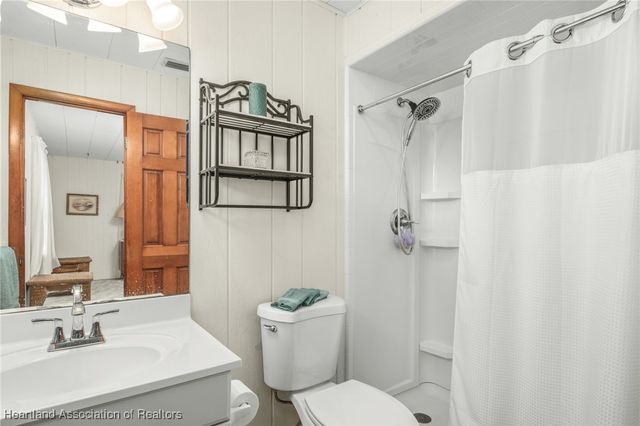 2204 Oak Beach Boulevard, Sebring, FL 33875