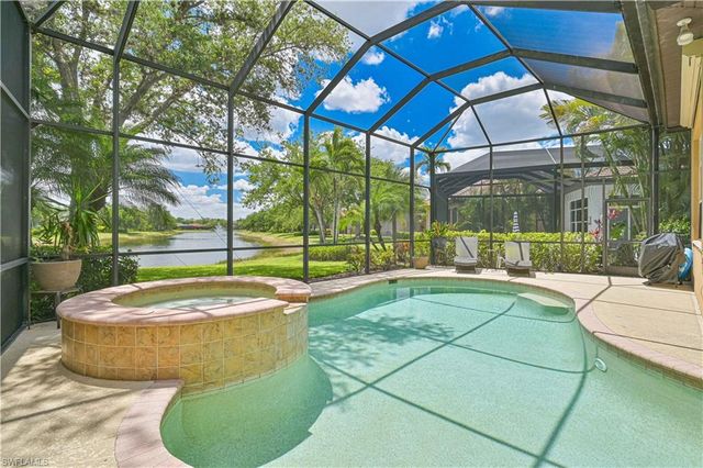 12606 Grandezza CIR, Estero, FL 33928