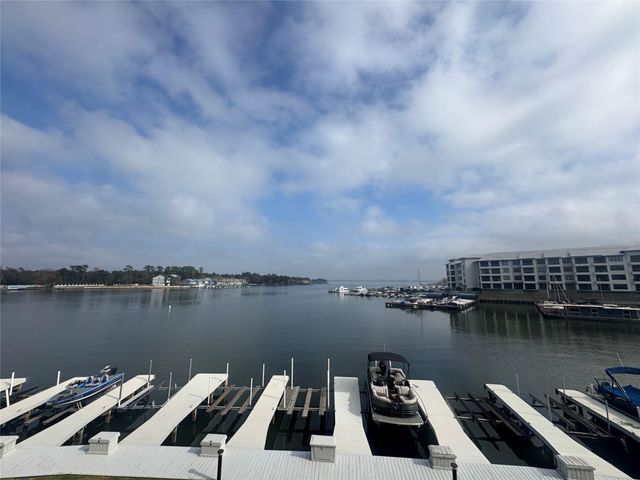 168 Lake Point Boulevard C202, Conroe, TX 77356