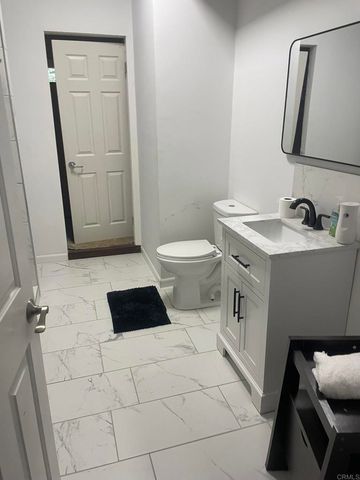 14082 Los Cielos, Escondido, CA 92025