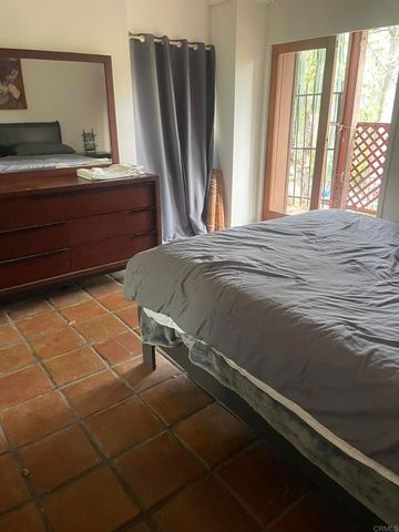 14082 Los Cielos, Escondido, CA 92025