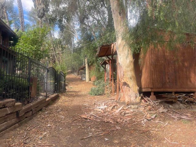 14082 Los Cielos, Escondido, CA 92025