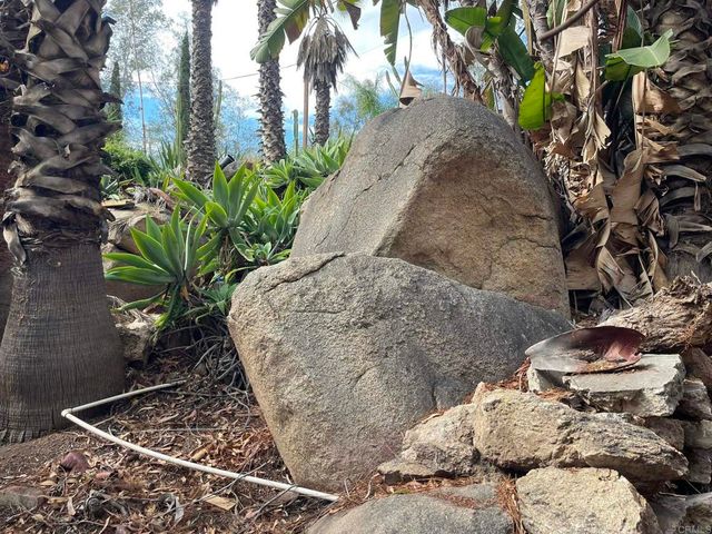 14082 Los Cielos, Escondido, CA 92025