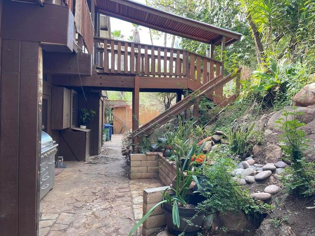 14082 Los Cielos, Escondido, CA 92025