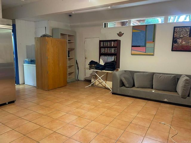 14082 Los Cielos, Escondido, CA 92025