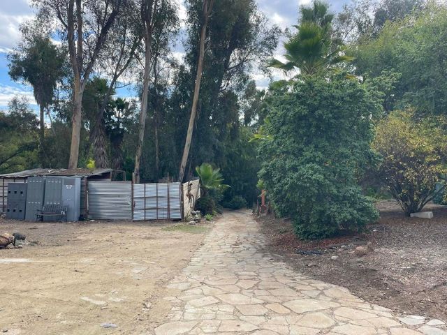 14082 Los Cielos, Escondido, CA 92025