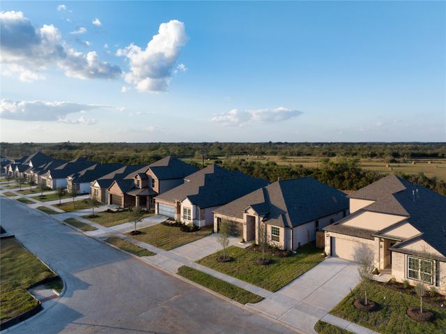 3032 Bristlegrass Street, Brookshire, TX 77423