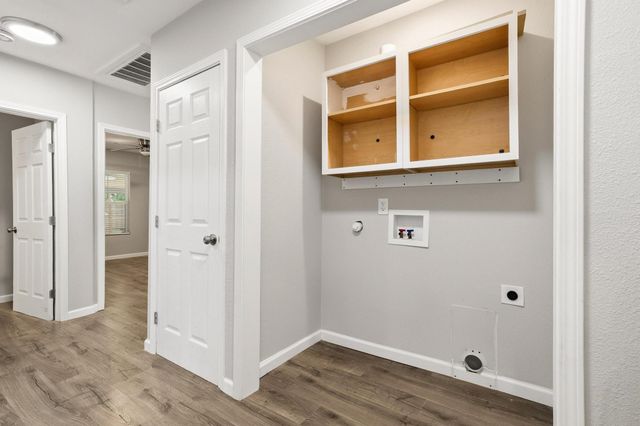 1020 W Ford Street, Denison, TX 75020