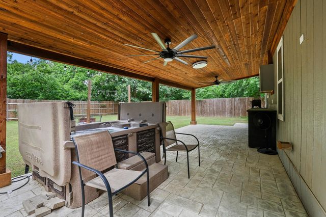 1020 W Ford Street, Denison, TX 75020