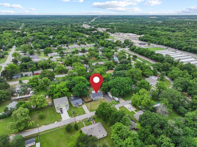 1020 W Ford Street, Denison, TX 75020