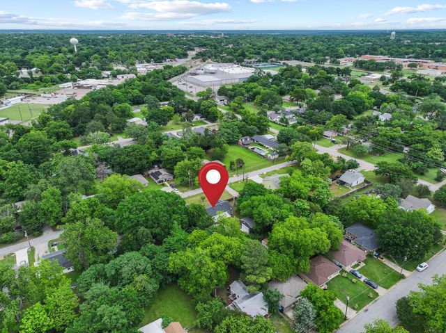 1020 W Ford Street, Denison, TX 75020